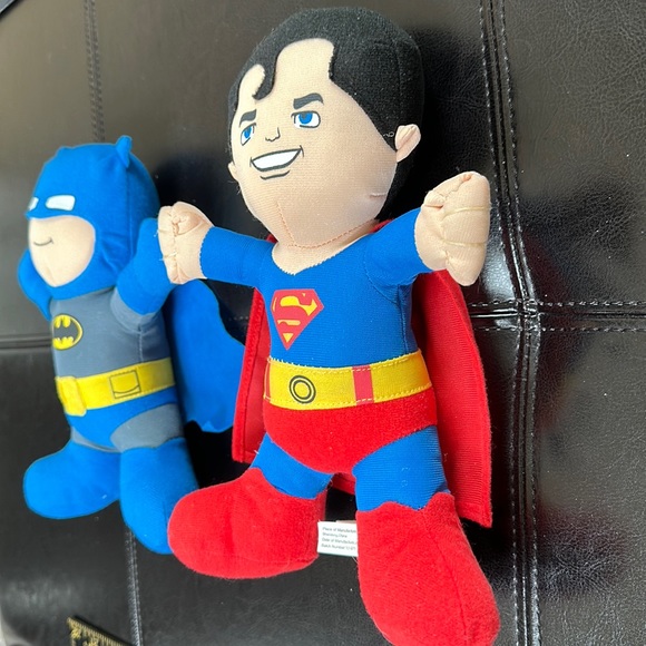 DC Super Friends Batman & Superman plush - Picture 10 of 10